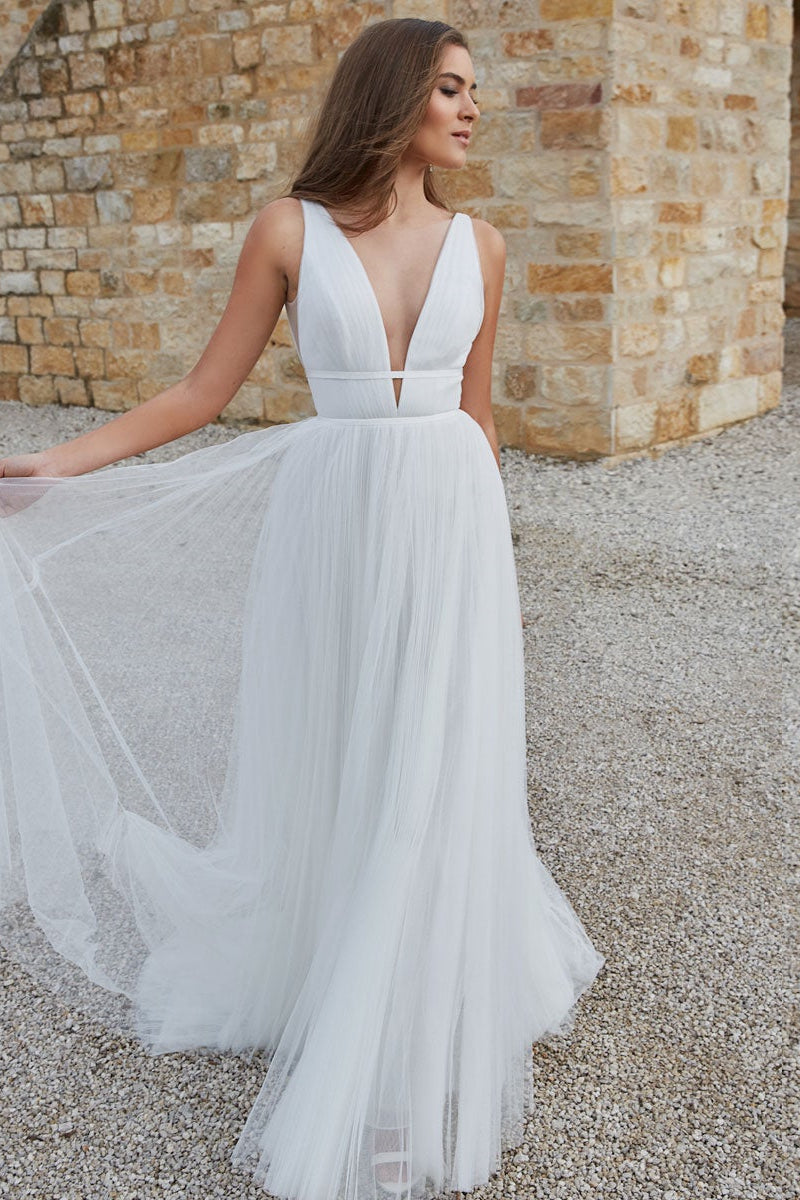 Sleevless Tulle V-Neck Wedding Dress-BallBride