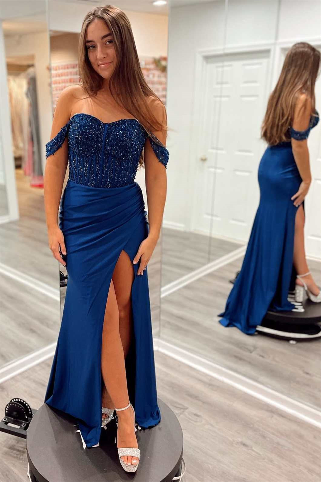 Split Front Off The Shoulder Sweetheart Mermaid Prom Dress with Seqins-BallBride