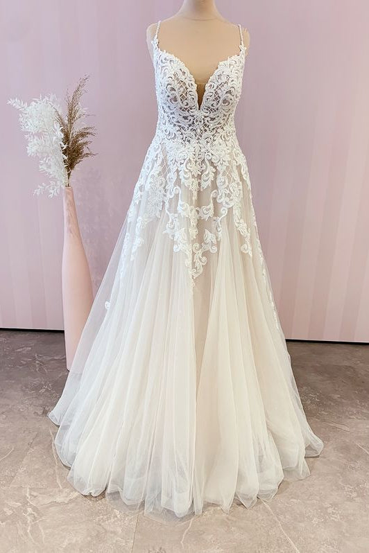 Stunning A-Line Tulle Wedding Dress with Spaghetti Straps & Appliques Lace-BallBride