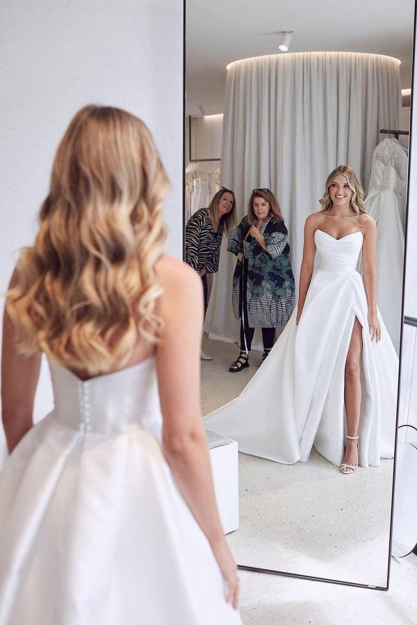 Stunning Sweetheart Satin A-Line Floor-length Wedding Dress With Slit Ruffles-BallBride
