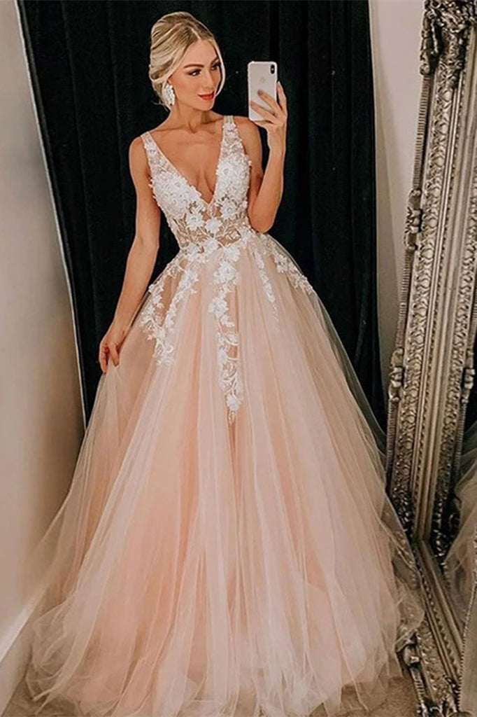 Stunning V-Neck Sleeveless Appliques Prom Dress Tulle Long-BallBride