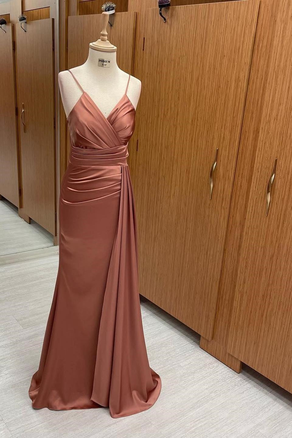 V-Neck Elegant Spaghetti-Straps Mermaid Evening Dress-BallBride