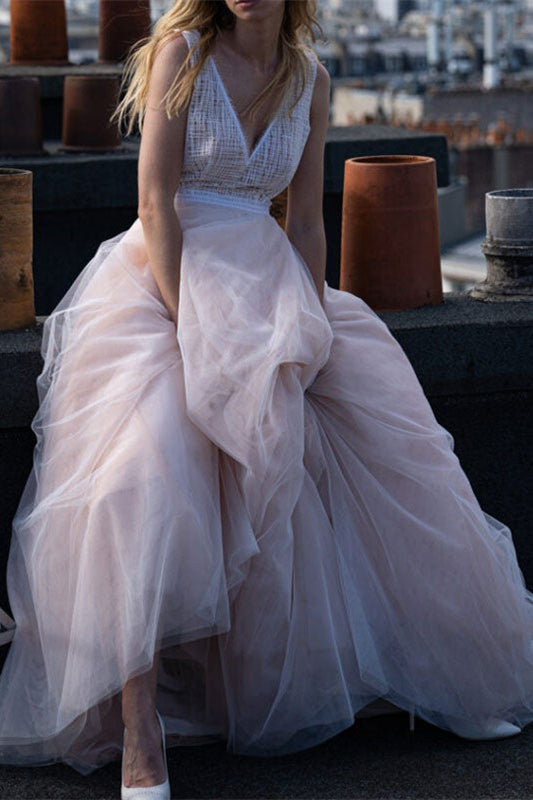 V-Neck Tulle Sleeveless Wedding Dress for the Beach-BallBride