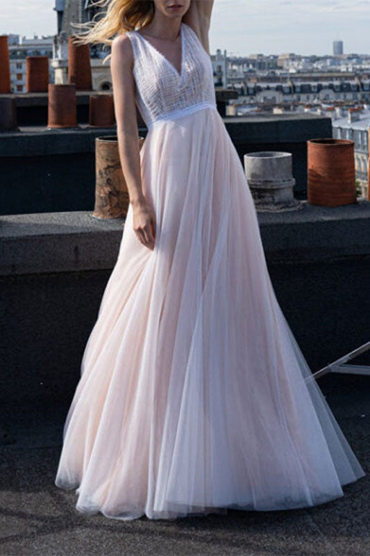 V-Neck Tulle Sleeveless Wedding Dress for the Beach-BallBride
