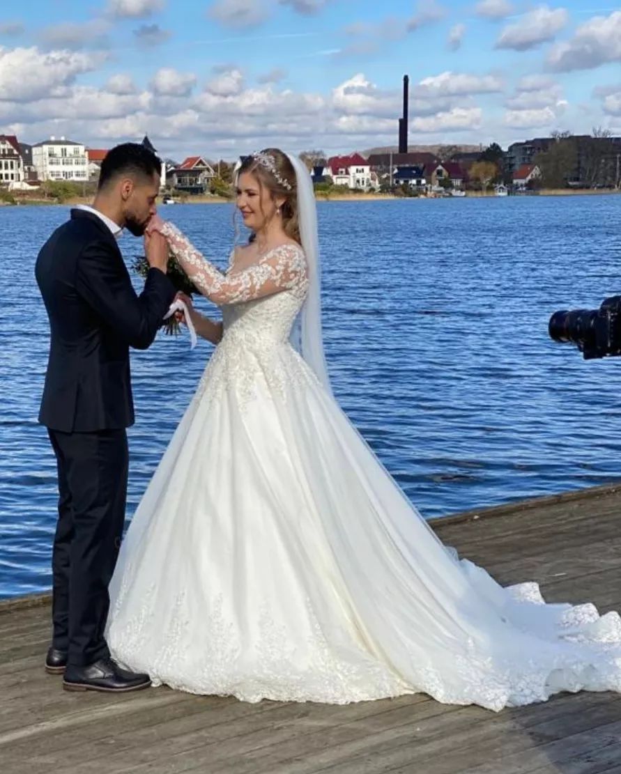 Vintage A-line Sweetheart Wedding Dresses with Long Sleeves Lace-BallBride