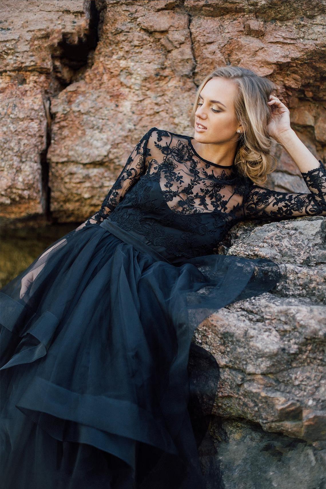 Vintage Black A-Line Long Sleeves Wedding Dress with Ruffles and Appliques Lace Tulle-BallBride