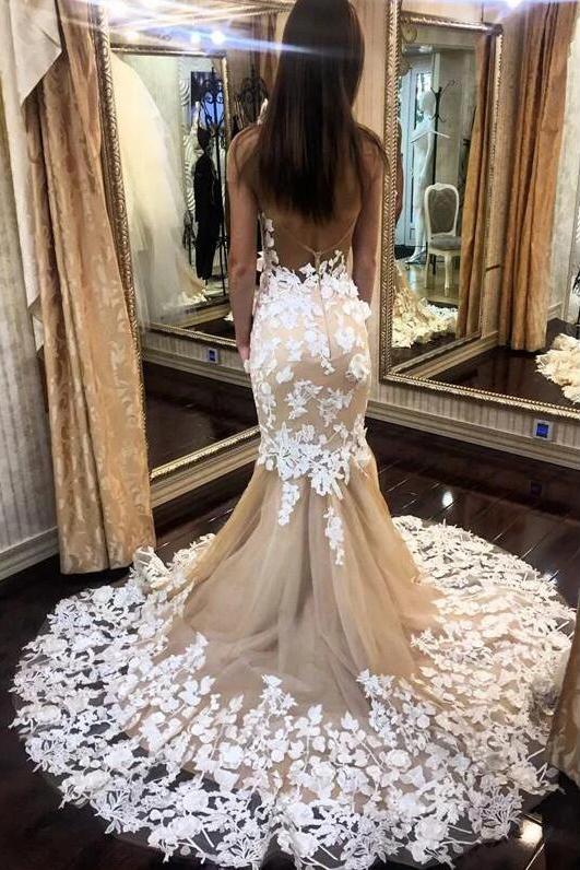 Vintage Off-the-Shoulder Floor-length Mermaid Wedding Dress With Appliques Lace-BallBride