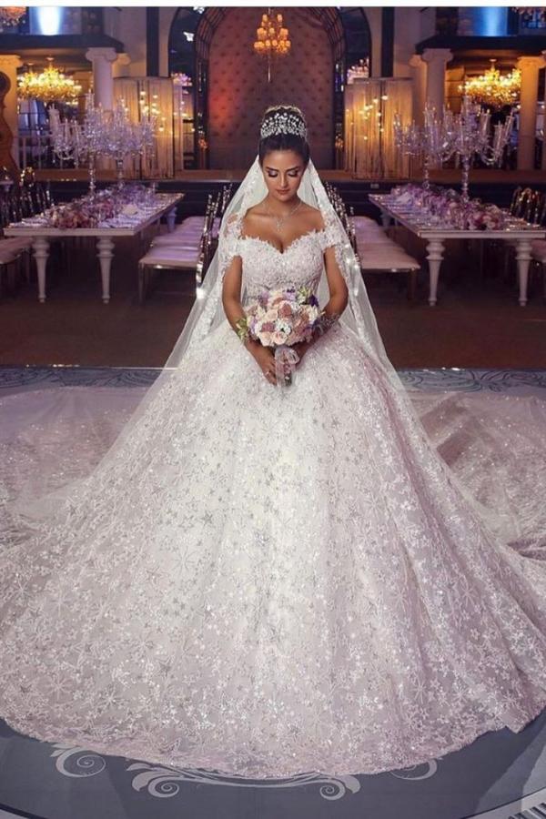 Vintage Off-the-shoulder Lace Wedding Dress for a Princess Look-BallBride