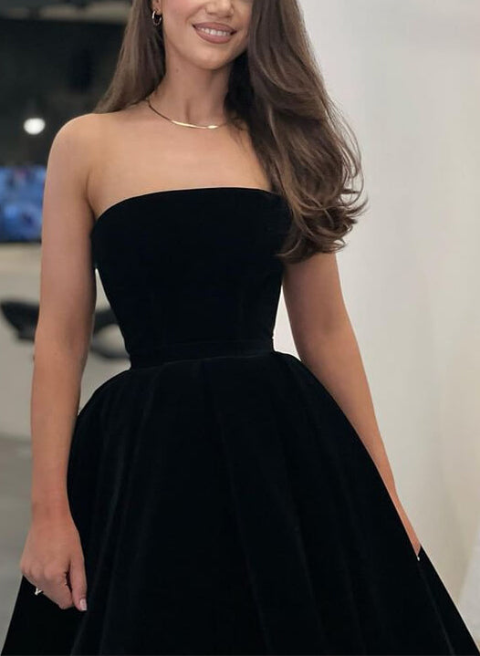 Strapless Velvet A-Line Black Homecoming Dresses