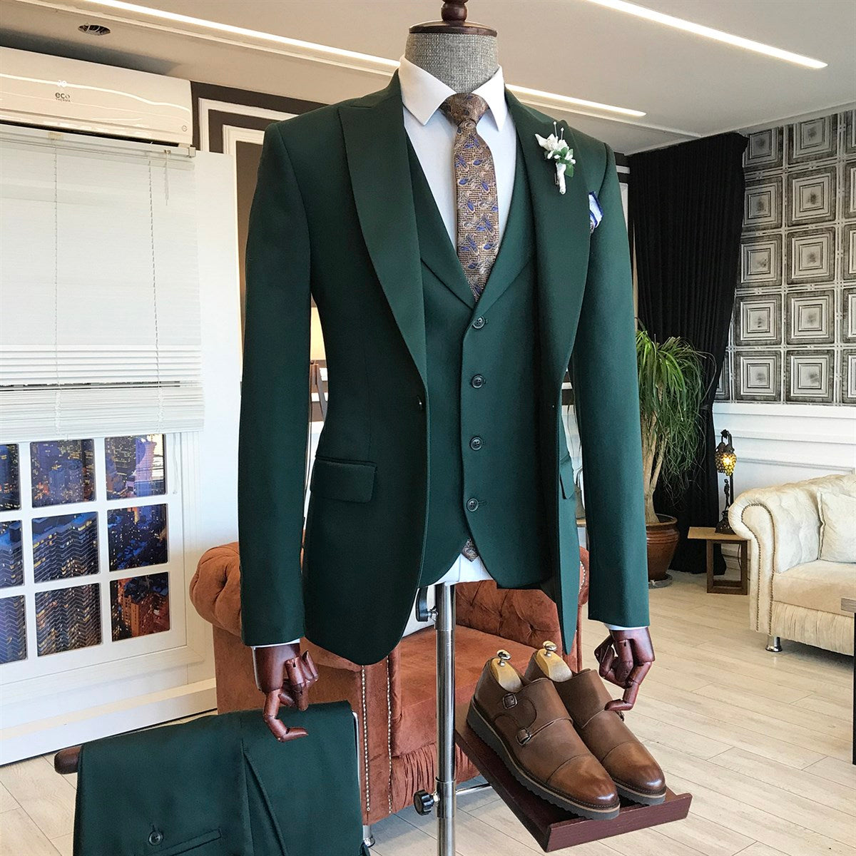3 Pieces Dark Green Dinner Suit for Men with Peaked Lapel-BallBride