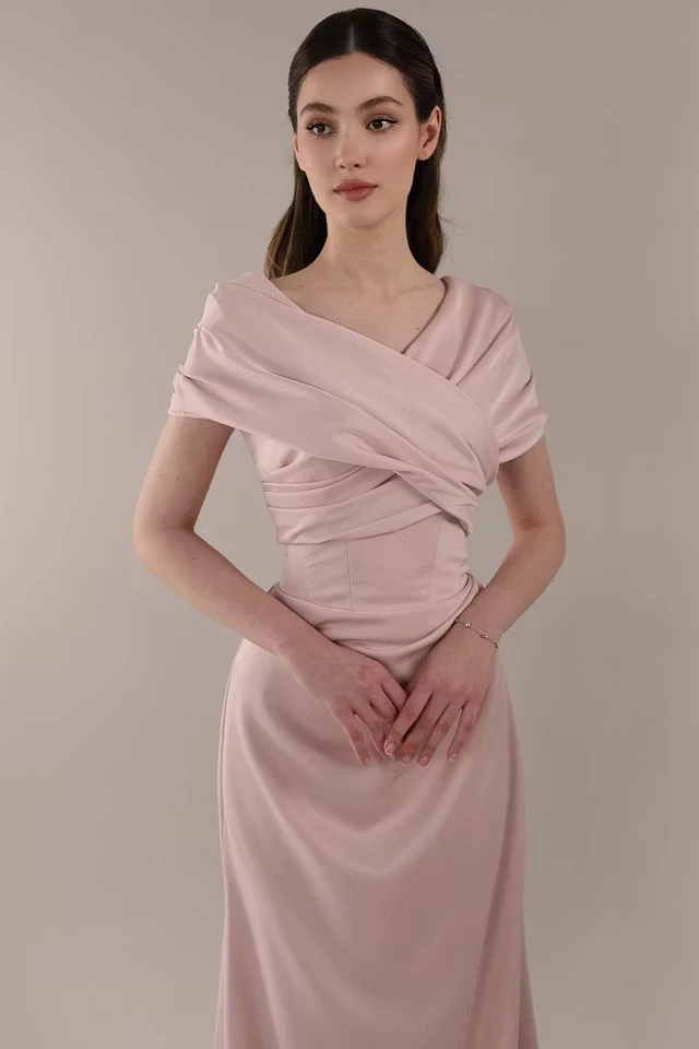 Romantic Dusty Rose Short Sleeves Satin Evening Dresses Floor Length With Lace-Up Back