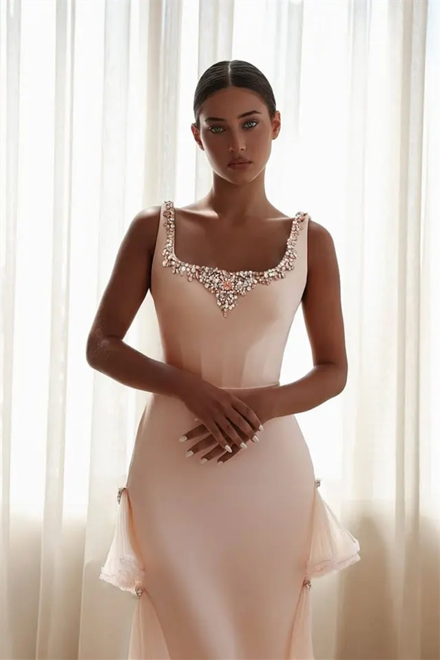Elegant Straps Sleeveless Satin Tulle Mermaid Evening Dresses Backless Gem With Pleats