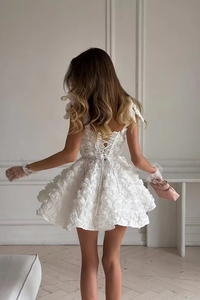 Elegant White Straps Sleeveless Homecoming Dresses Mini Flowers With Lace-Up Back