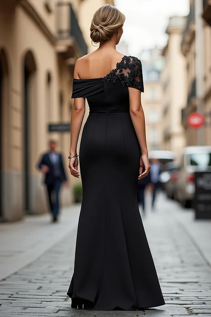 Elegant Black Asymmetrical Satin Evening Dresses Mermaid Sheath With Zipper