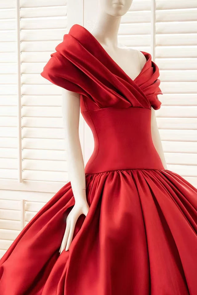Romantic Red Off The Shoulder Satin Evening Dresses A-Line With Pocket Pleats