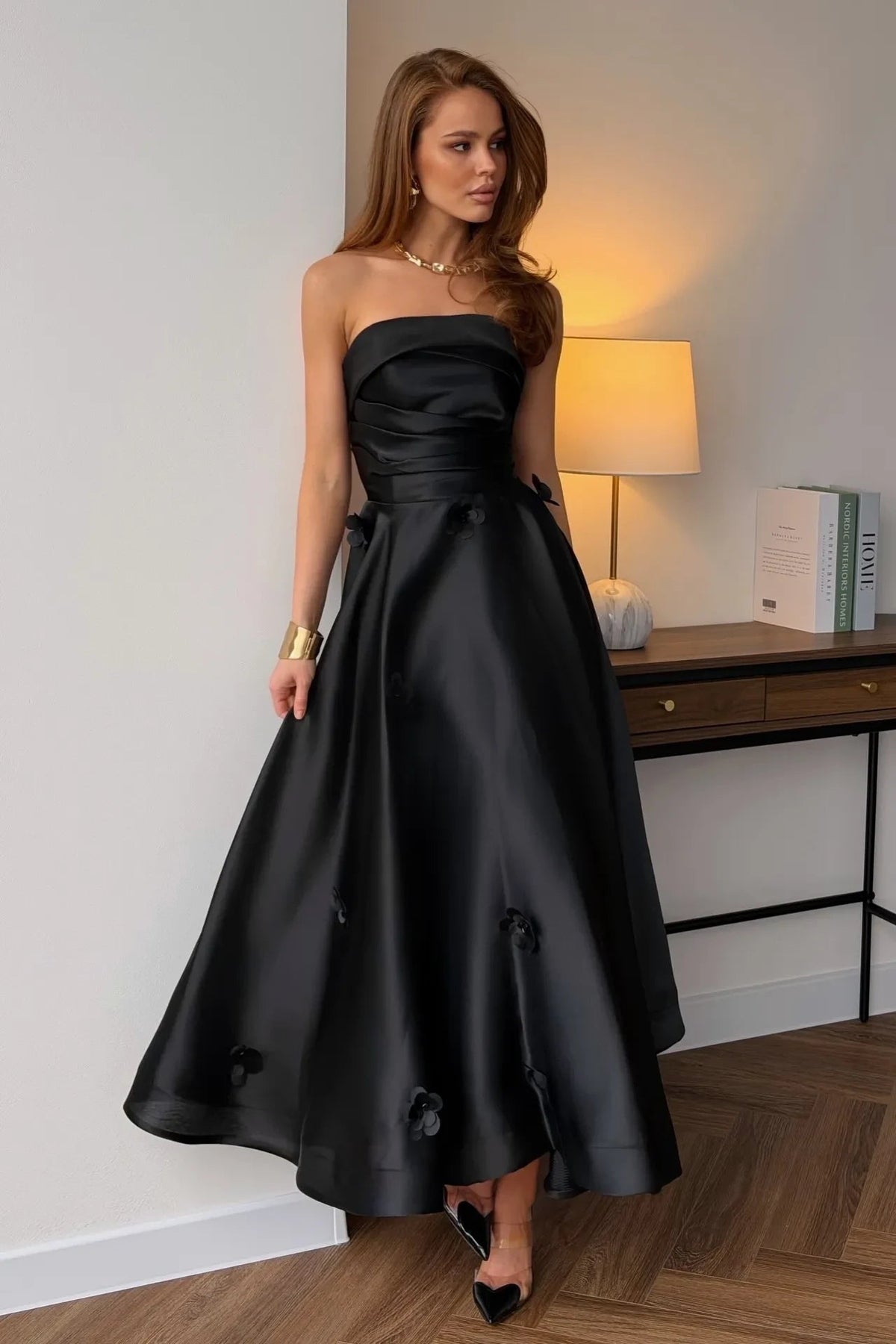 Romantic Black Strapless Sleeveless Satin Evening Dresses A-Line Ankle Length With Pleats