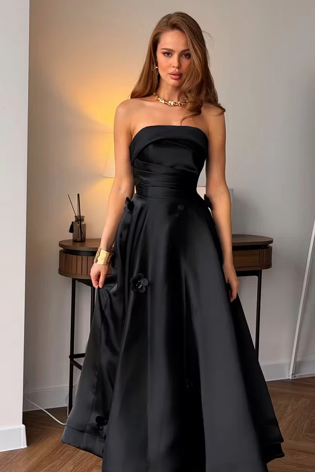 Romantic Black Strapless Sleeveless Satin Evening Dresses A-Line Ankle Length With Pleats