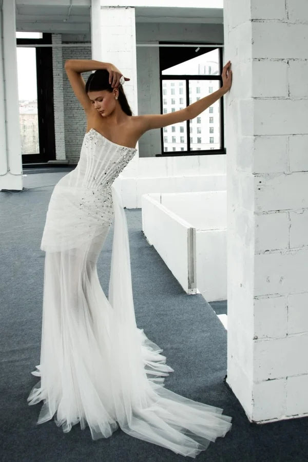 Elegant White Strapless Sleeveless Mermaid Tulle Wedding Dresses Gem With Zipper Pleats