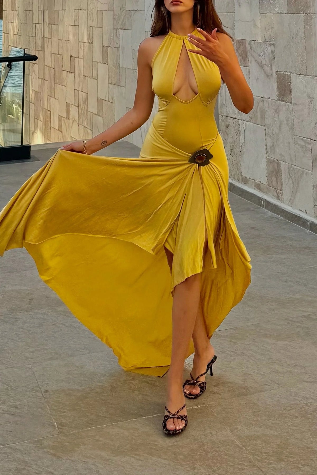 Chic Yellow Halter Sleeveless Satin Mermaid Wedding Dresses High Split With Pleats