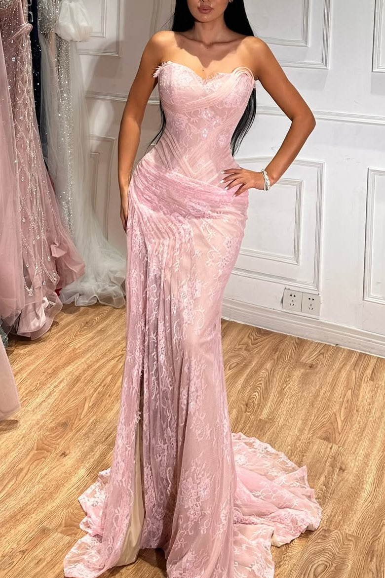 Elegant Pink Strapless Sweetheart Sleeveless Lace Mermaid Wedding Dresses High Split With Pleats