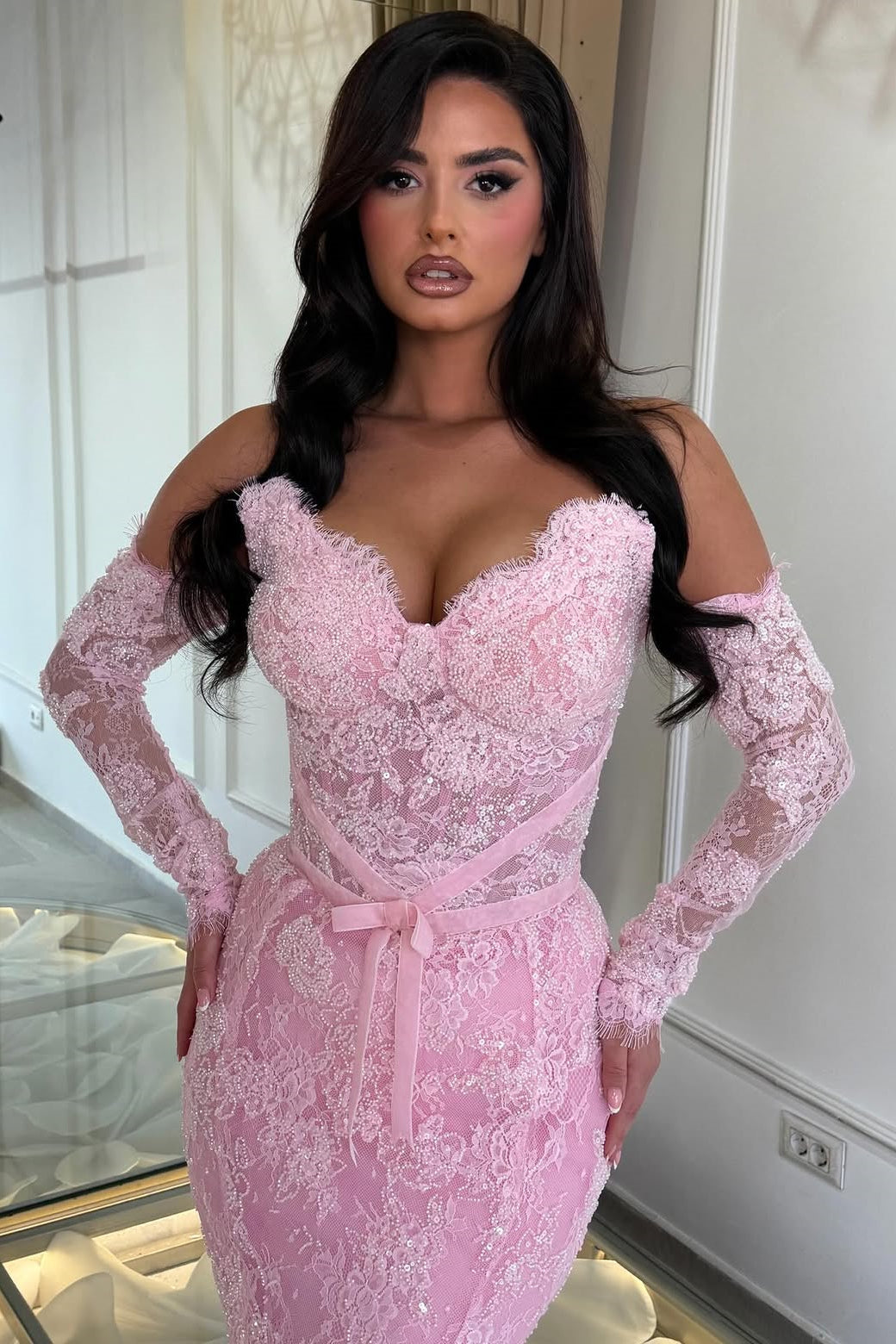 Glamorous Dusty Pink Sweetheart Strapless Sleeveless Lace Mermaid Wedding Dresses Sheath With Lace-Up Back