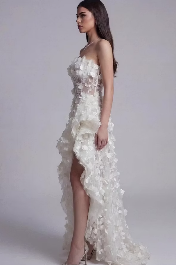 Unique Strapless Sleeveless Hi-Lo Wedding Dresses Floor Length With Zipper