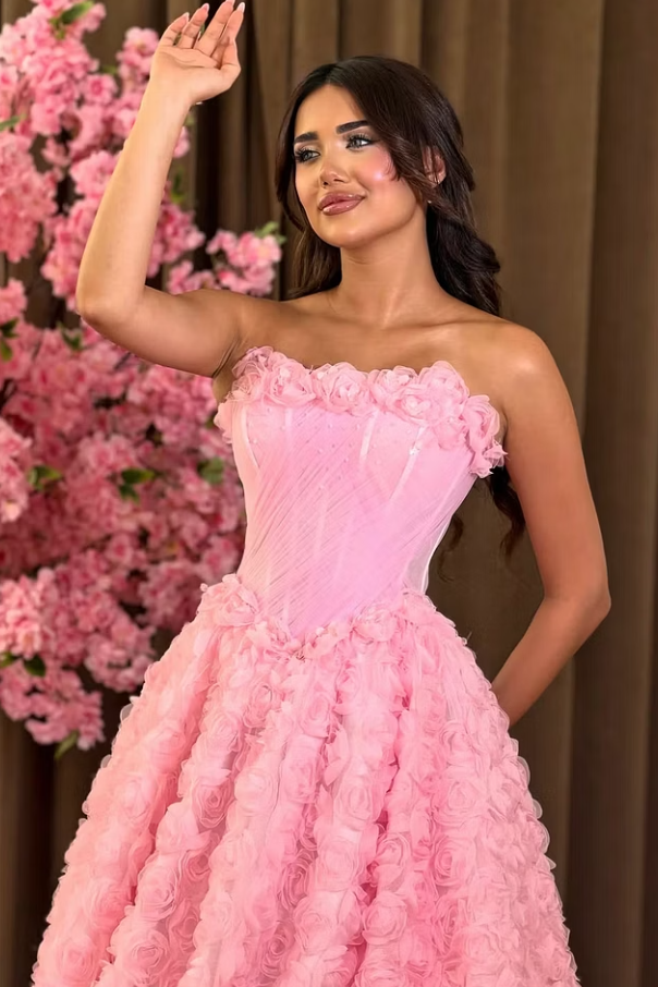 Unique Dusty Pink Strapless Sleeveless A-Line Wedding Dresses Floor Length With Pleats