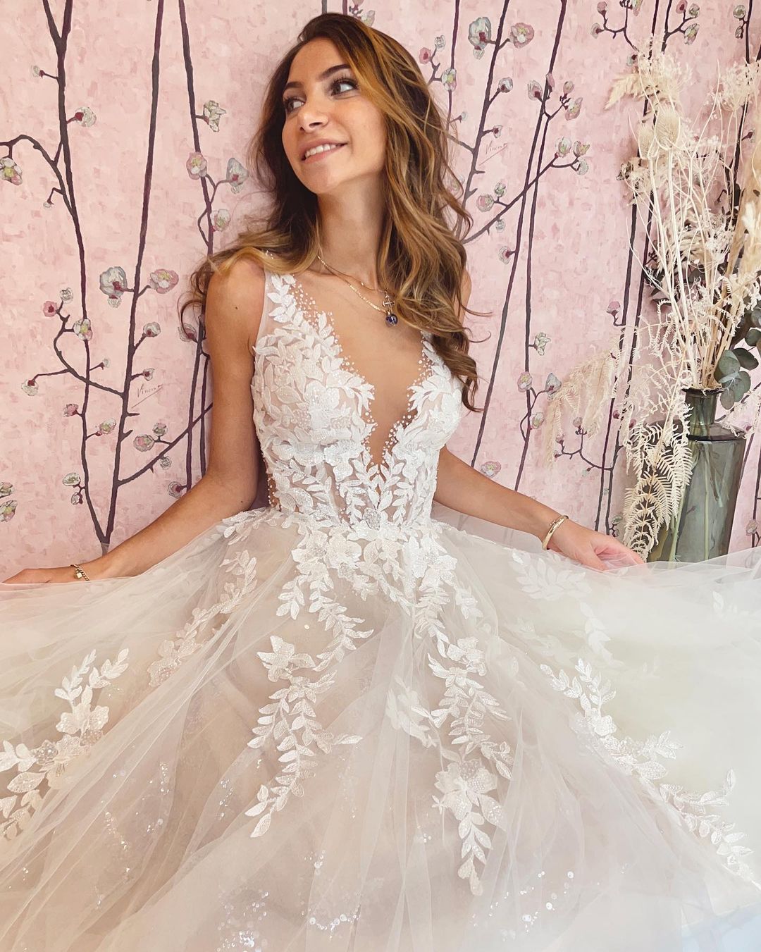 A-Line Deep V-neck Backless Wedding Dress with Appliques Lace Tulle-BallBride