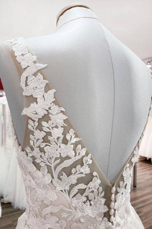 A-line Tulle V-Neck Open Back Wedding Dress With Appliques Lace-BallBride