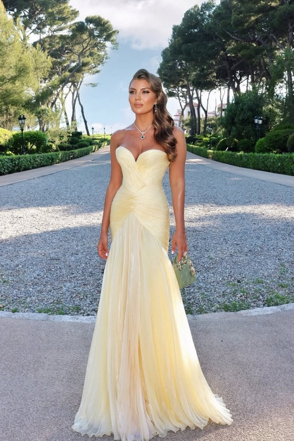 Gorgeous Daffodil Sweetheart Mermaid Prom Dress Long With Pleats On Sale