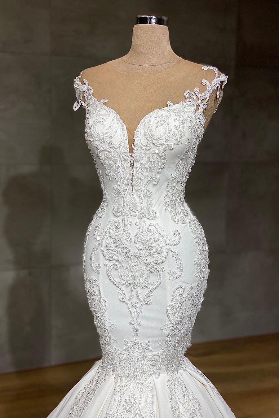 Elegant Lace V-neck Mermaid Wedding Dress with Appliques-BallBride