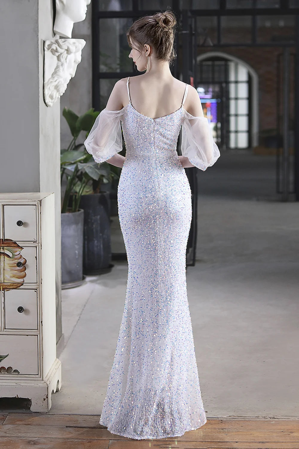 Elegant Spaghetti-Straps V-Neck Sequined Evening Formal Dress Mermaid With Bubble Tulle Sleeves-BallBride