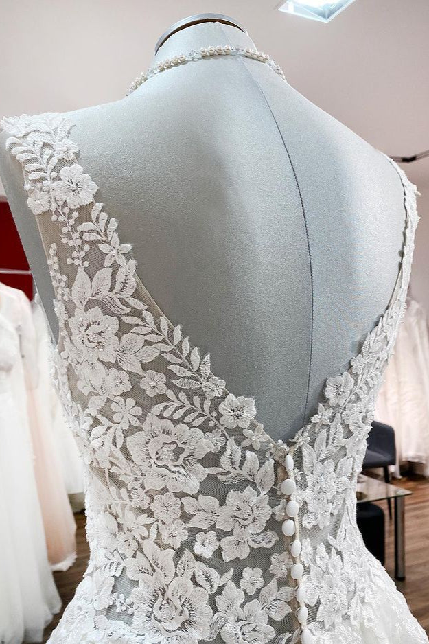 Eye-taking White Ruffles A-line V-neck Tulle Lace Wedding Dress-BallBride