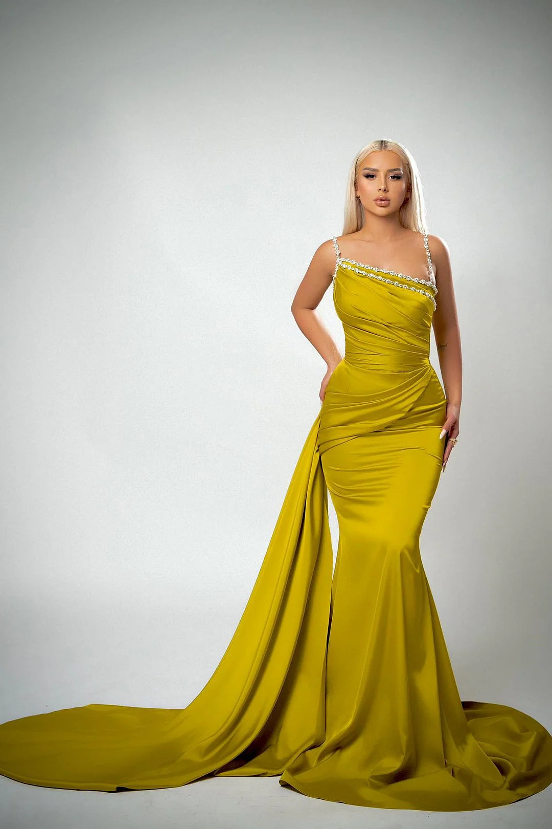 Fashion Sleeveless Mermaid Evening Dress Pleats Beadings With Ruffles-BallBride