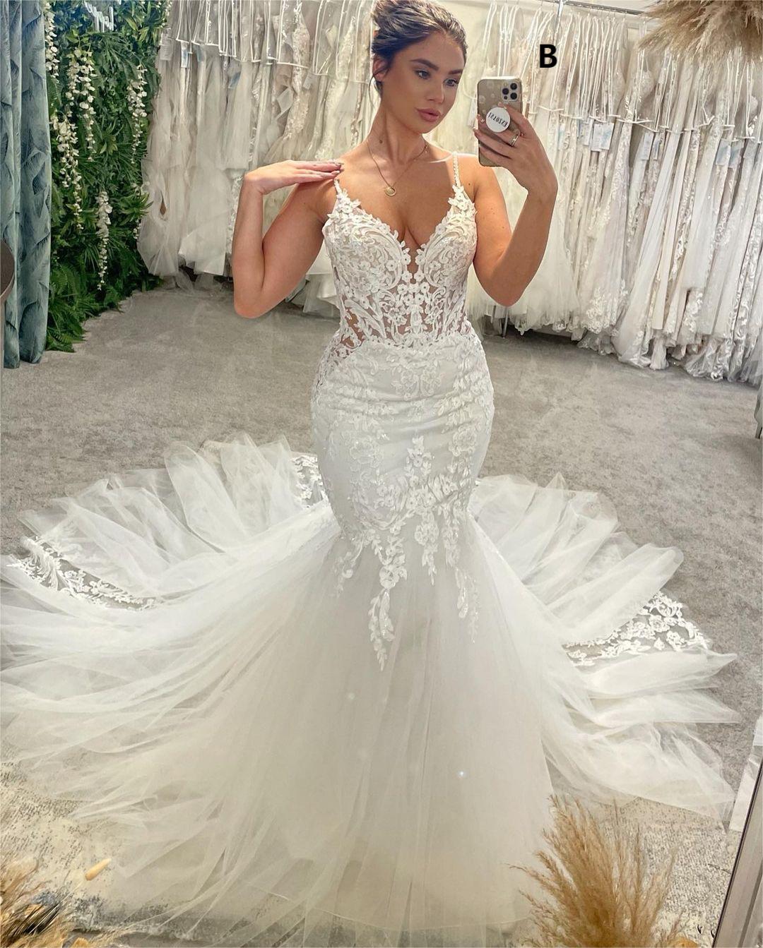 Glamorous V-Neck Spaghetti Straps Sleeveless Mermaid Bridal Gown-Ballbride