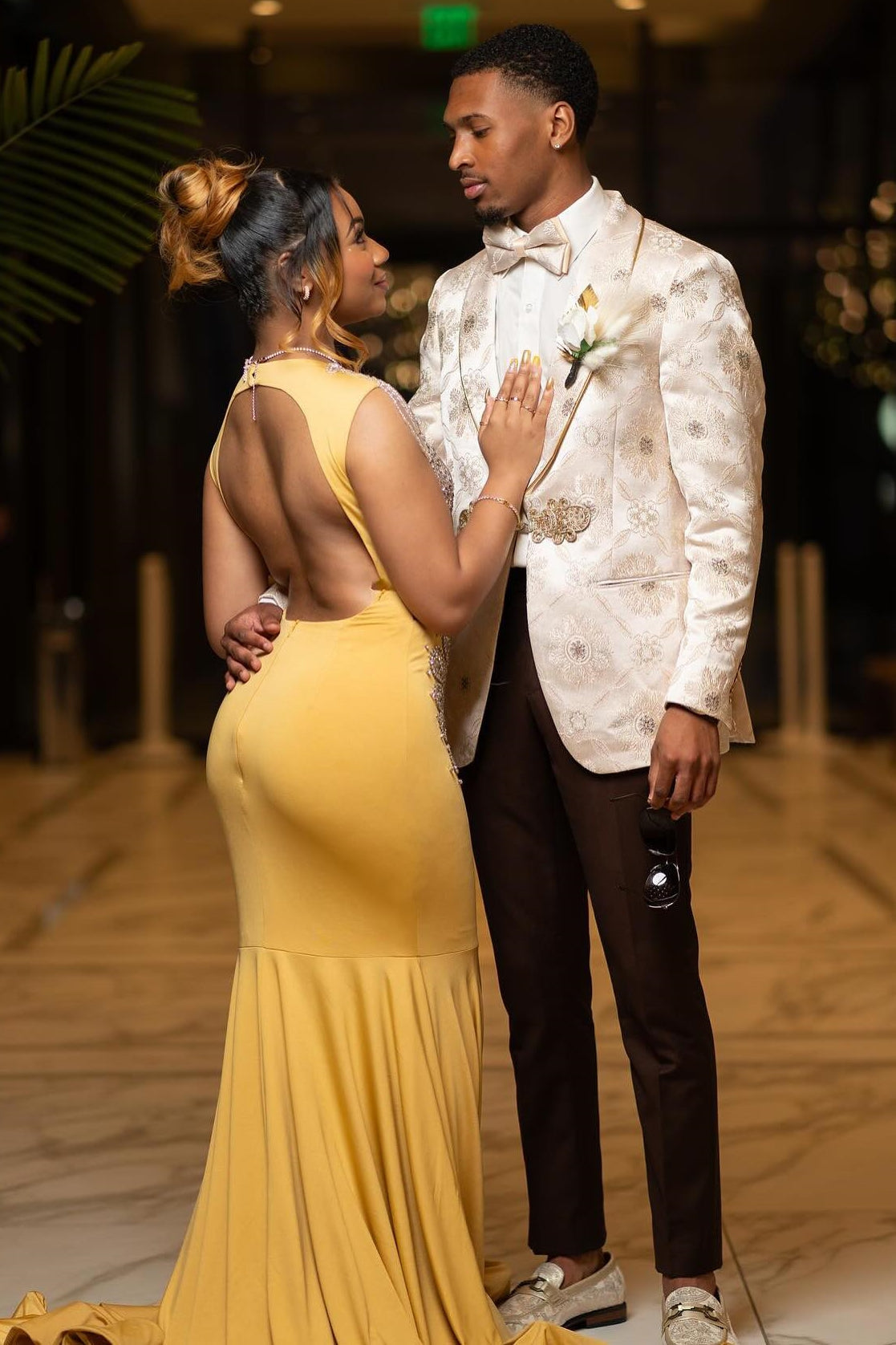 Glamorous Yellow Mermaid Cap Sleeve Crystal Prom Dress-BallBride