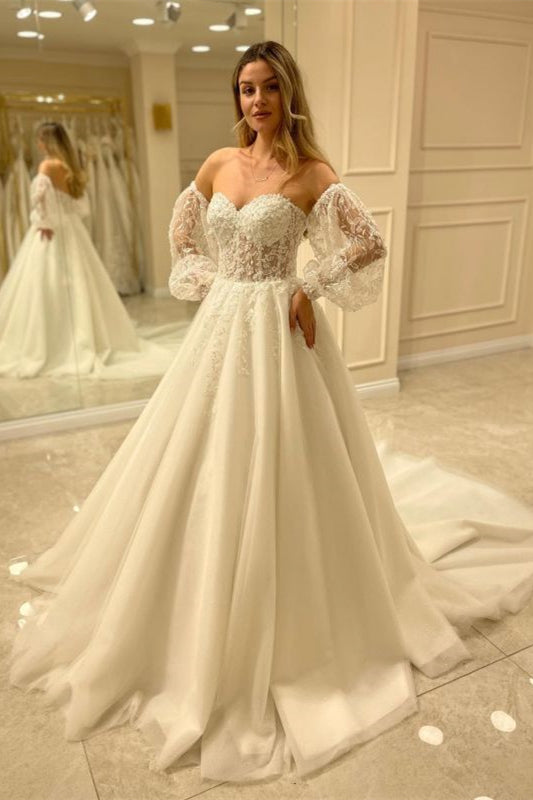 Lace Sweetheart Tulle Wedding Dress with Bubble Sleeves-BallBride