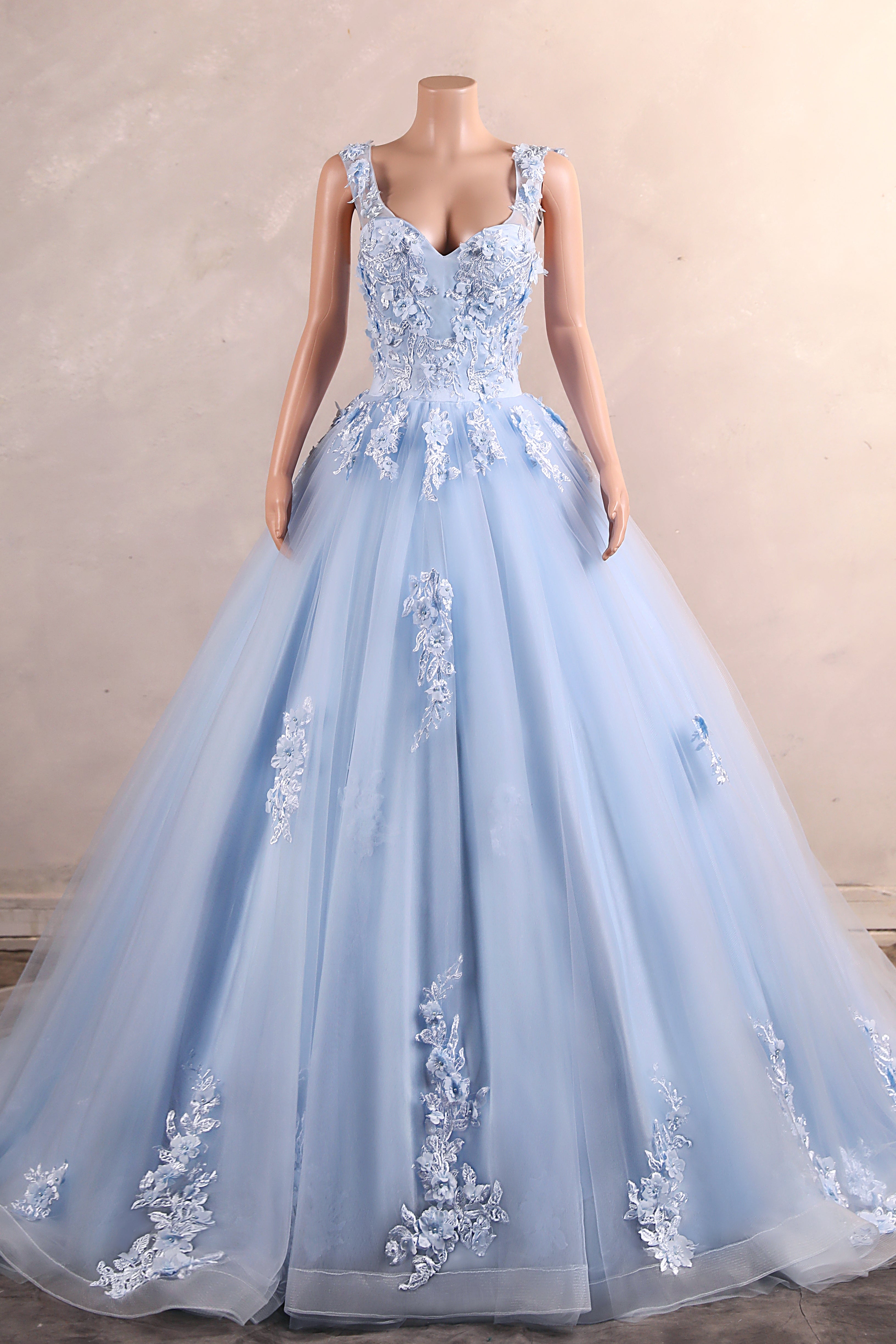 Light Blue Staps Lace Appliques Sleeveless Ball Gown Tulle Prom Dresses-BallBride
