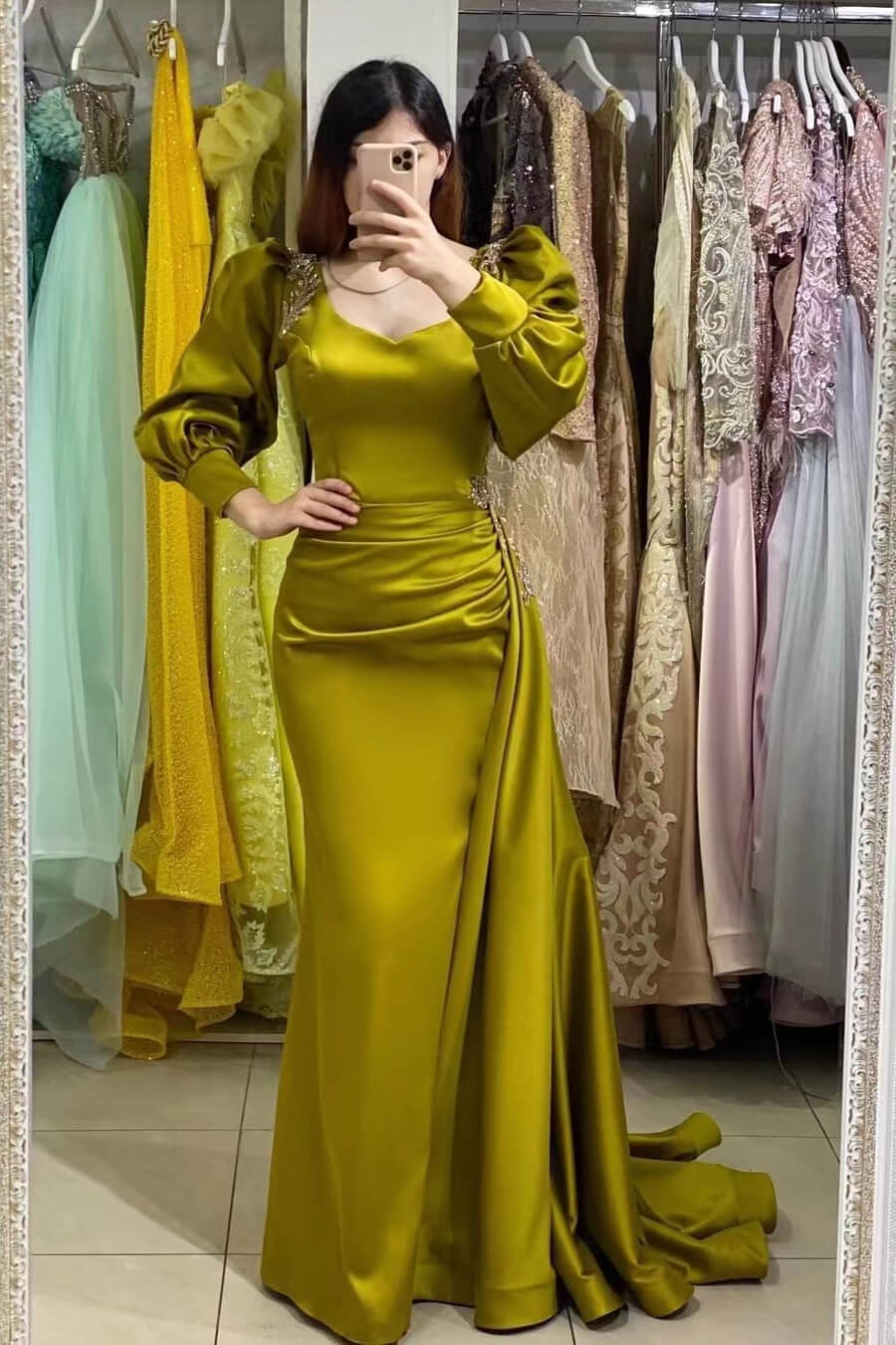 Mermaid Sweetheart Evening Dress With Beadings and Long Sleeves - Online-BallBride