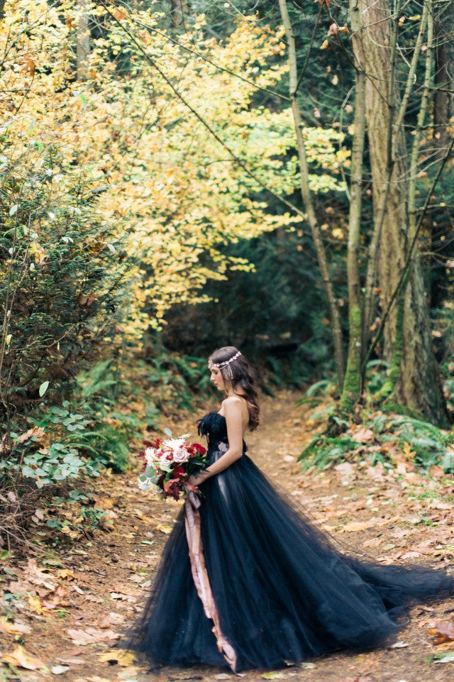 Modest Black A-line Strapless Tulle Long Wedding Dress With Appliques Lace-BallBride