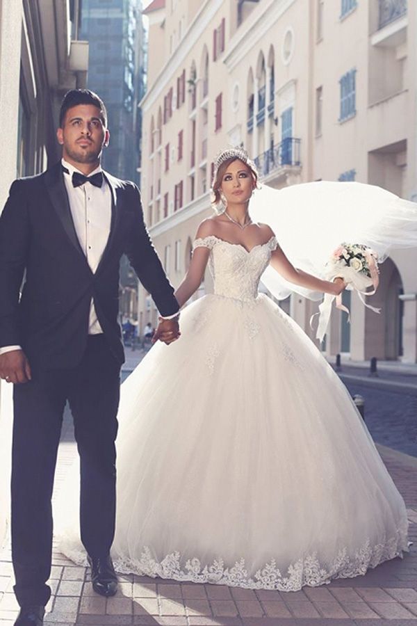 Romantic White Sweetheart Wedding Dresses with Lace-BallBride