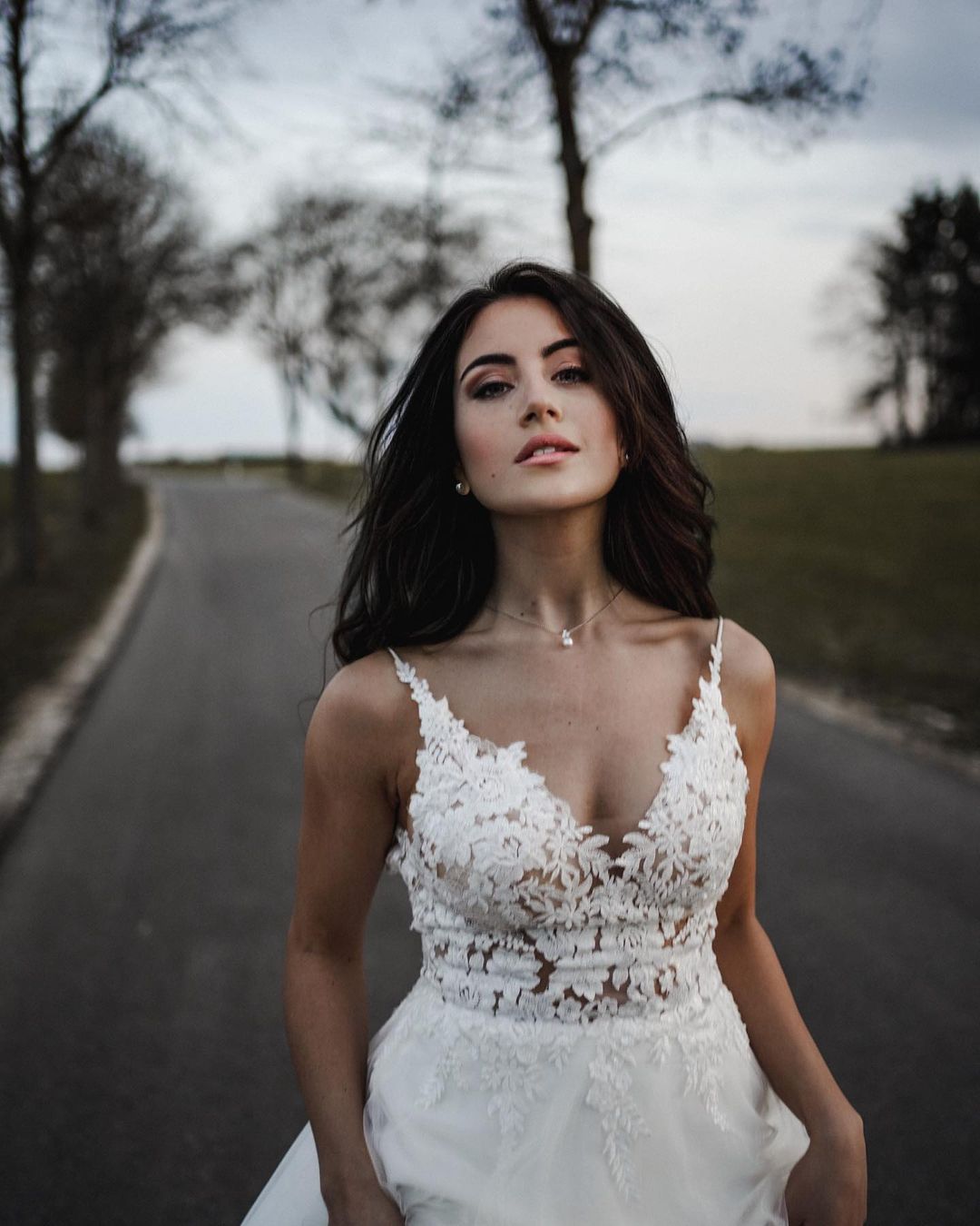 Simple Long A-line V-neck Tulle Wedding Dress With Appliques-BallBride