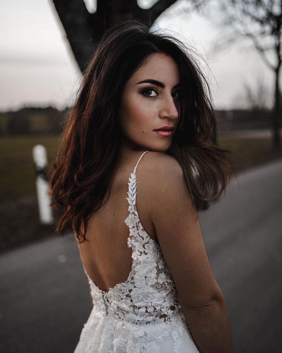 Simple Long A-line V-neck Tulle Wedding Dress With Appliques-BallBride