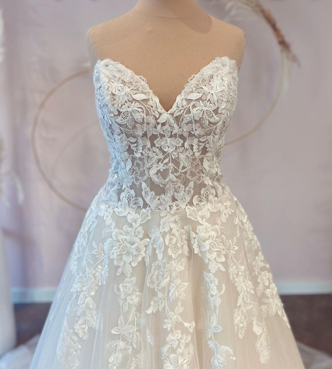 Stunning A-line Sweetheart Tulle Wedding Dress With Lace-BallBride
