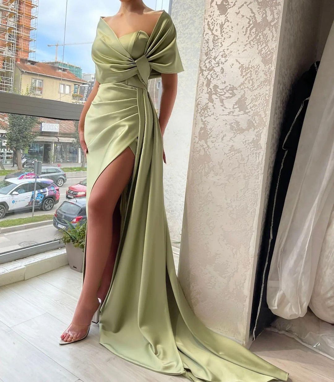 Stunning Sleeveless Stain Split Prom Dress with Cape-BallBride