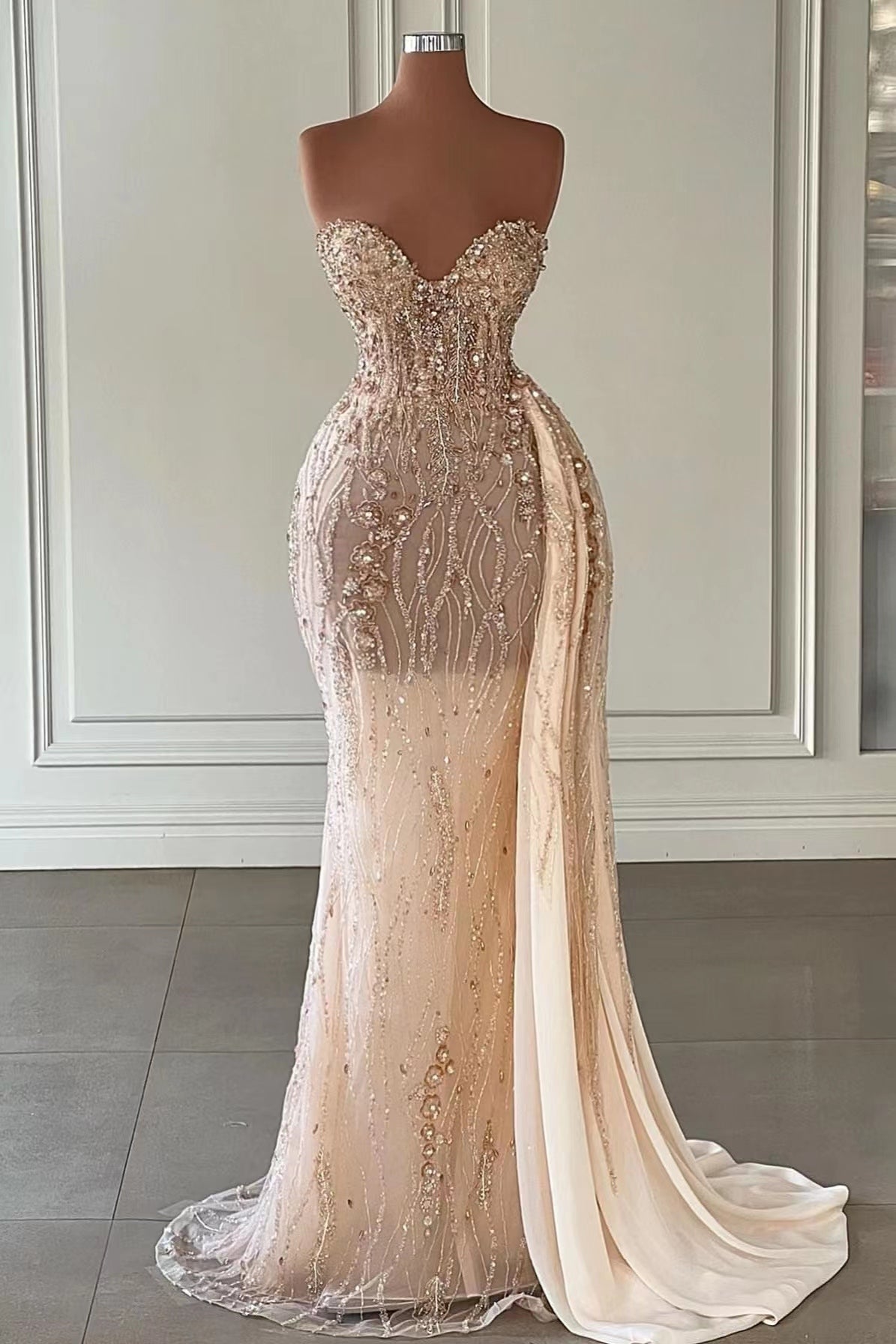 Stunning Sweetheart Mermaid Tulle Evening Dress with Rhinstone Sequins-BallBride