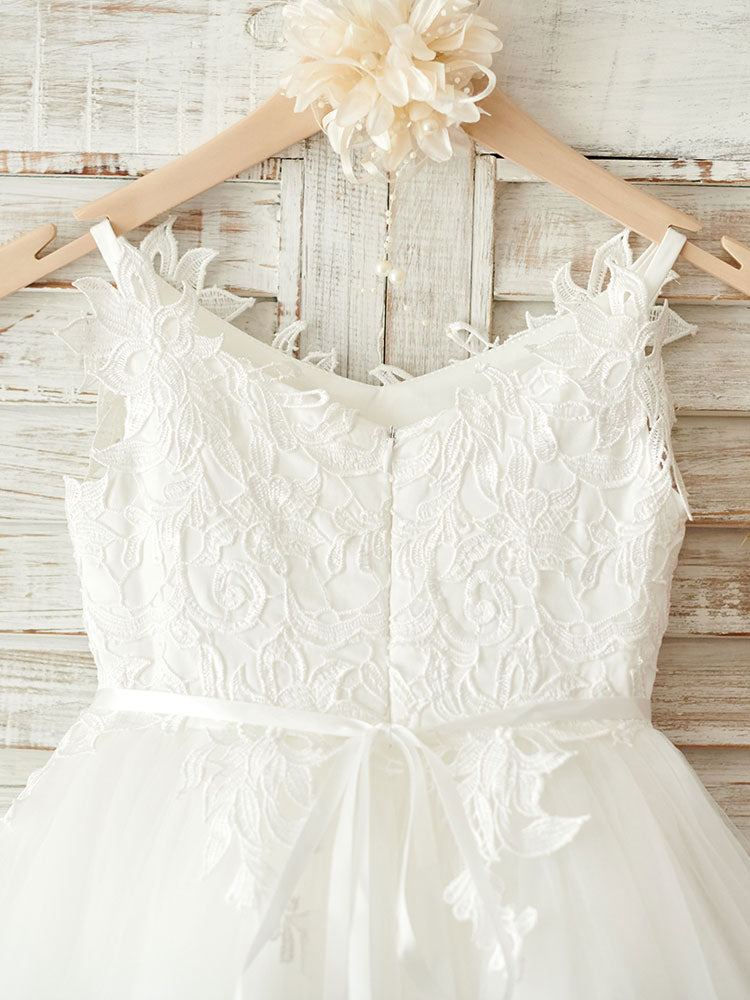 Stunning V-Neck Tulle Flower Girl Dress with Appliques-BallBride