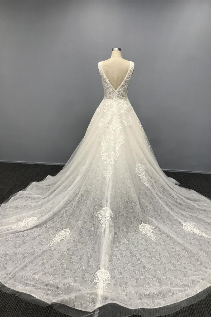 White A Line Sleeveless Tulle Sweetheart Wedding Dress with Appliques and Sequins for Court-BallBride