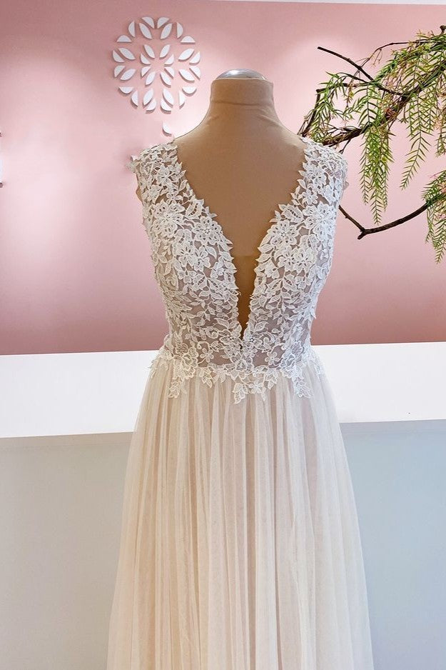 Wide Straps A-Line Floor-Length Wedding Dress with Floral Lace Tulle Ruffles & Backless Design-BallBride